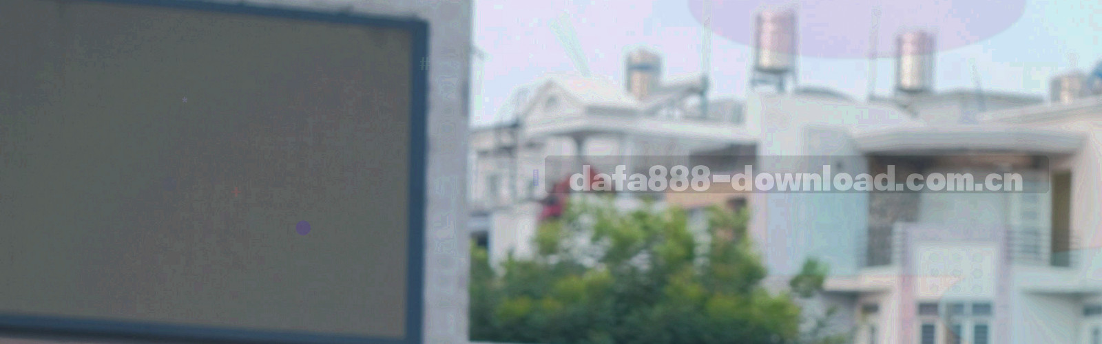 多行水平光轨表示版本时间线，从2020延伸至2024